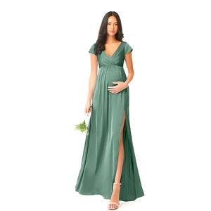 Azazie Allessia Stretch Satin Maternity Dress in Eucalyptus
